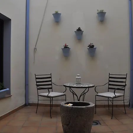 Azahar Casa de hóspedes 2*