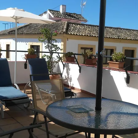 Azahar Casa de hóspedes 2*